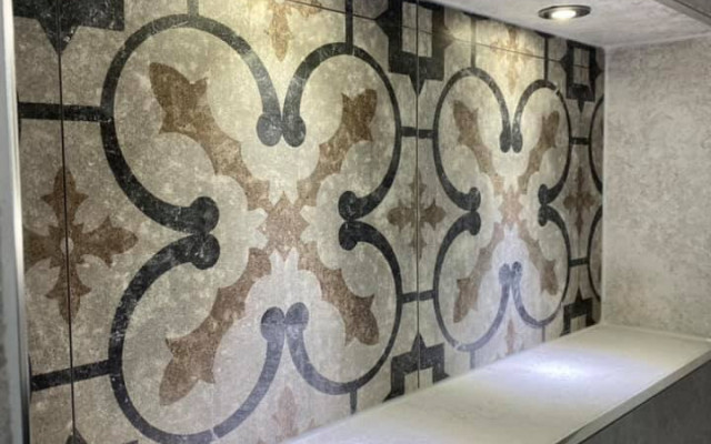 Bathroom-with-antique-tiles