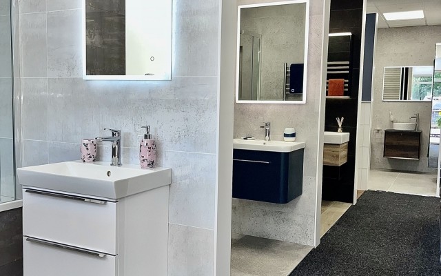 VU Bathrooms Whiteley 07 -Modular Untis Roper Rhodes Hib Mirros Mirror Cabinets
